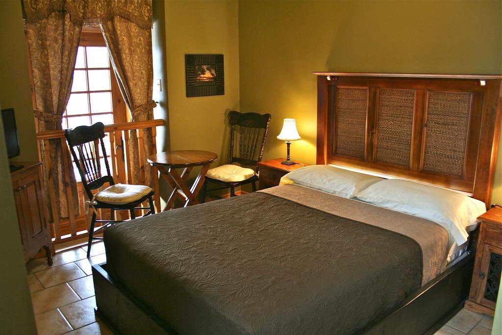 Manoir Ramezay 호텔 Marieville 객실 사진