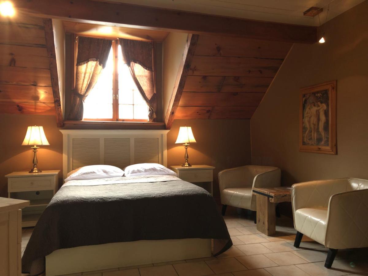 Manoir Ramezay 호텔 Marieville 외부 사진